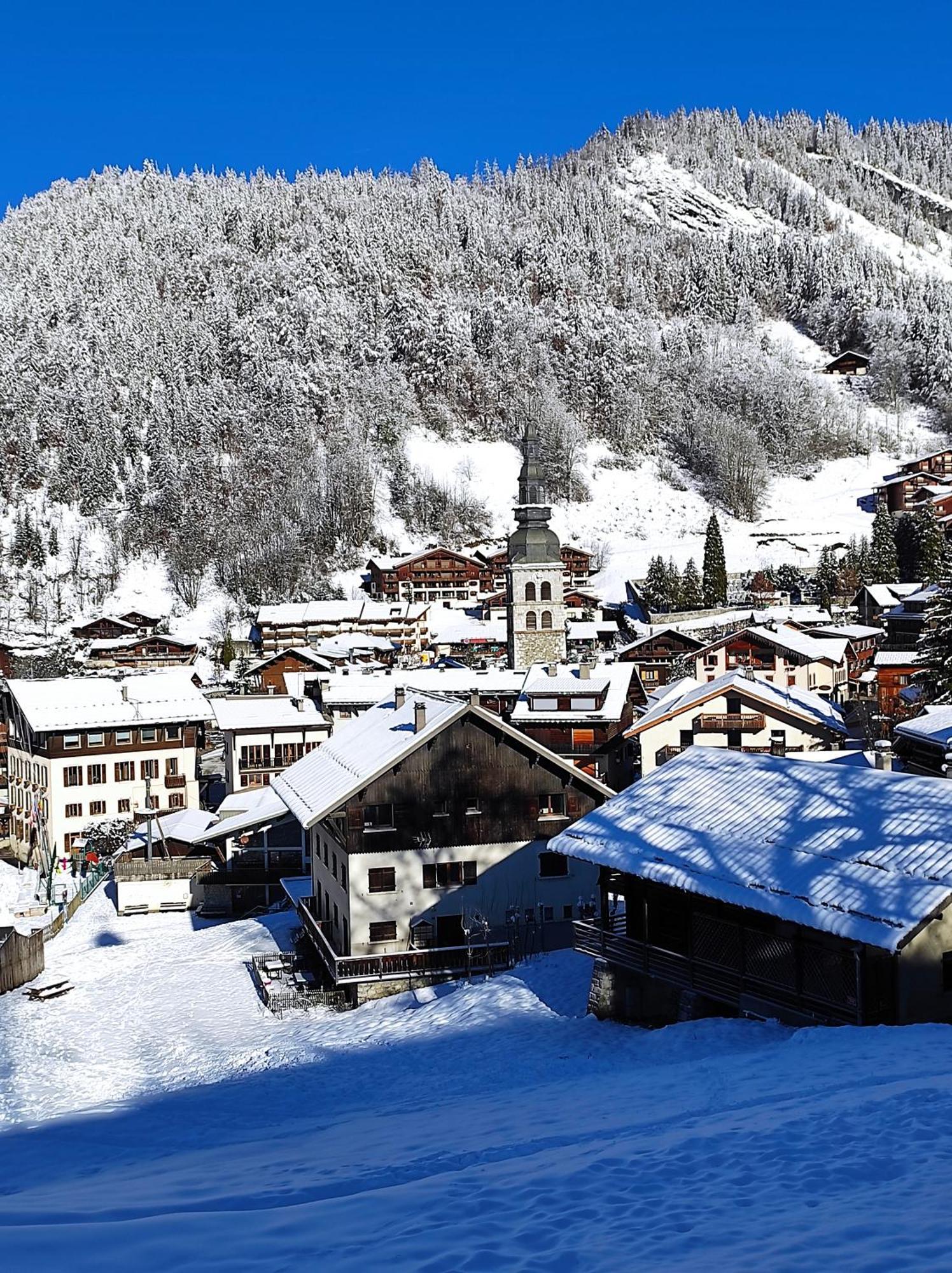 Appartement 3 étoiles à La Clusaz Esterno foto